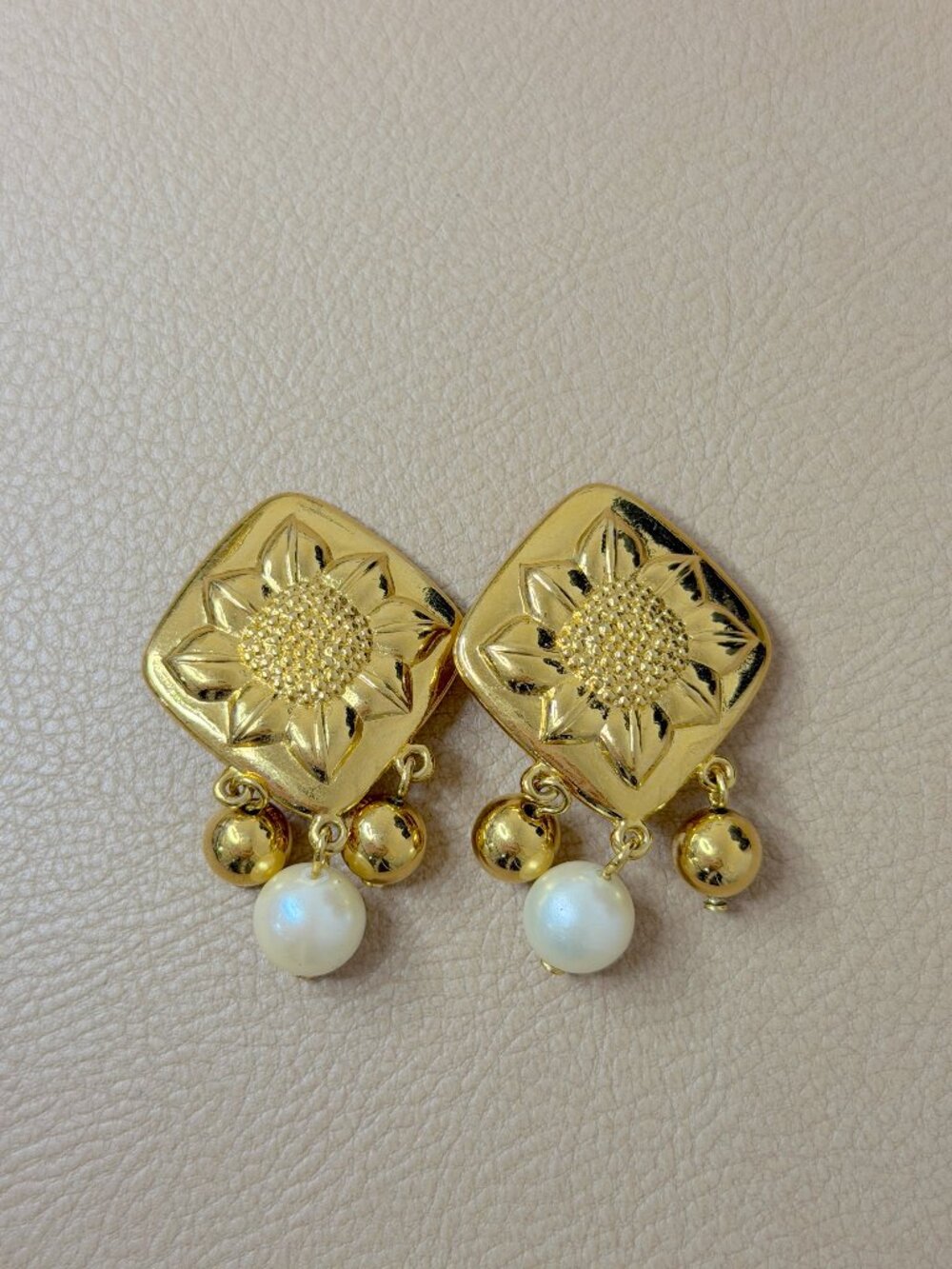 Vintage Gold Sunflower Square Clip-On Earrings Dangling Pearl Statement Jewelry